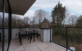 Huswell - Apartment With Two Large Terraces